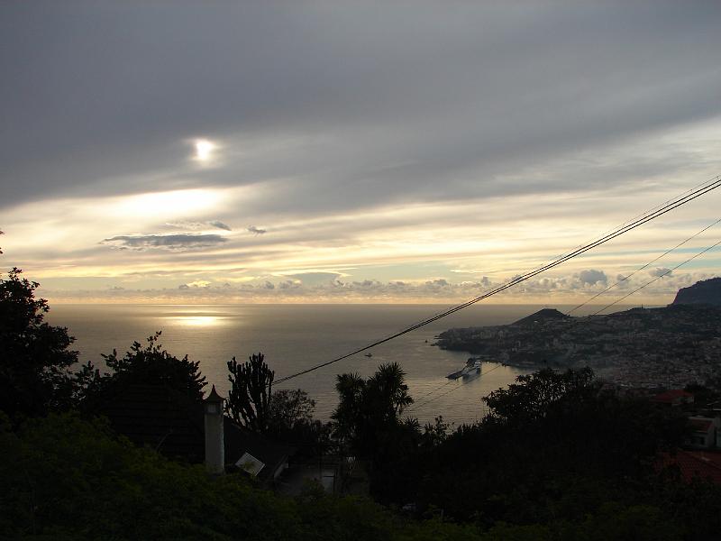 20_11_05 189.jpg - Die Bucht von Funchal